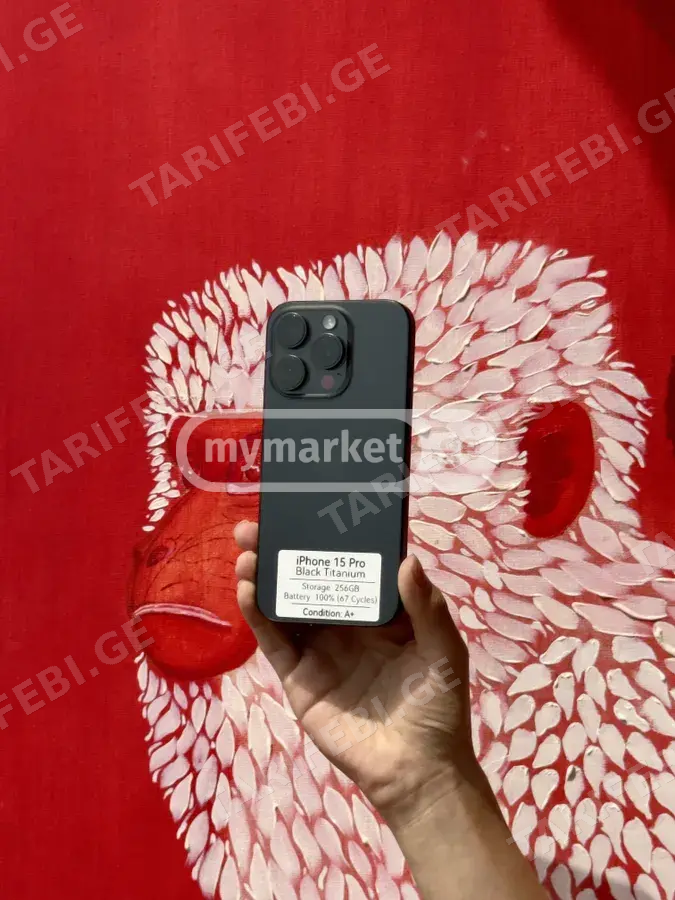 iPhone 15 Pro 256GB / 100% A+ Black Titanium