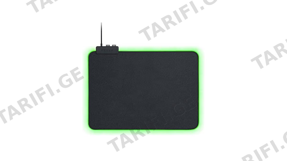 Razer Mouse Pad Goliathus Chroma RGB M RZ02-02500100-R3M1