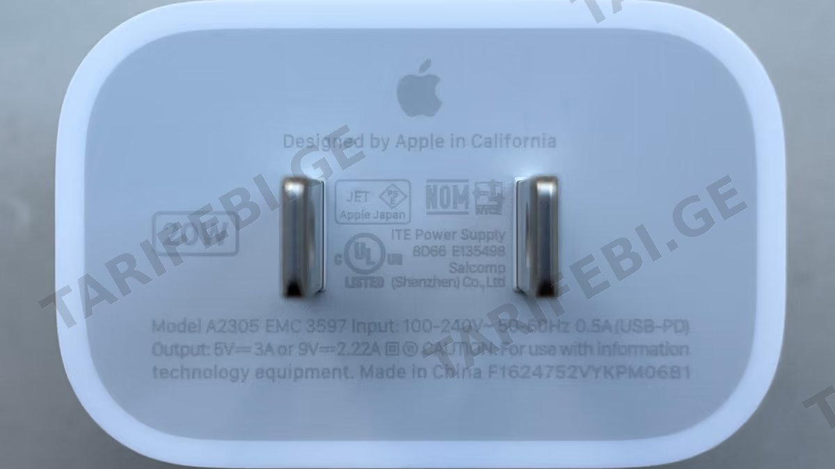 Apple Original 20W USB-C Power Adapter (USA Model + EU Adapter)