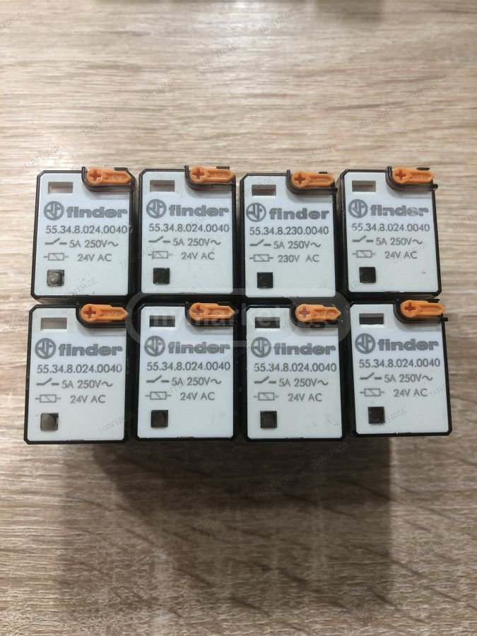 ელექტრო რელე Finder 5 A 24V AC