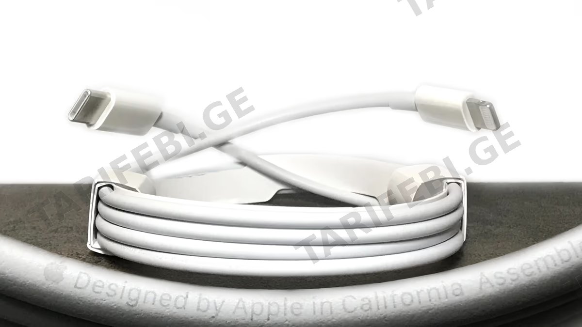USB-C to Lightning Cable 100% Original.