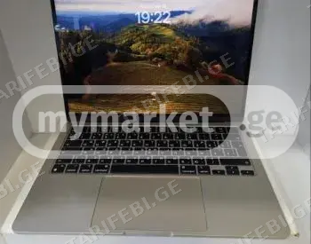 MACBOOK AIR M3 RAM8 SSD256 100%