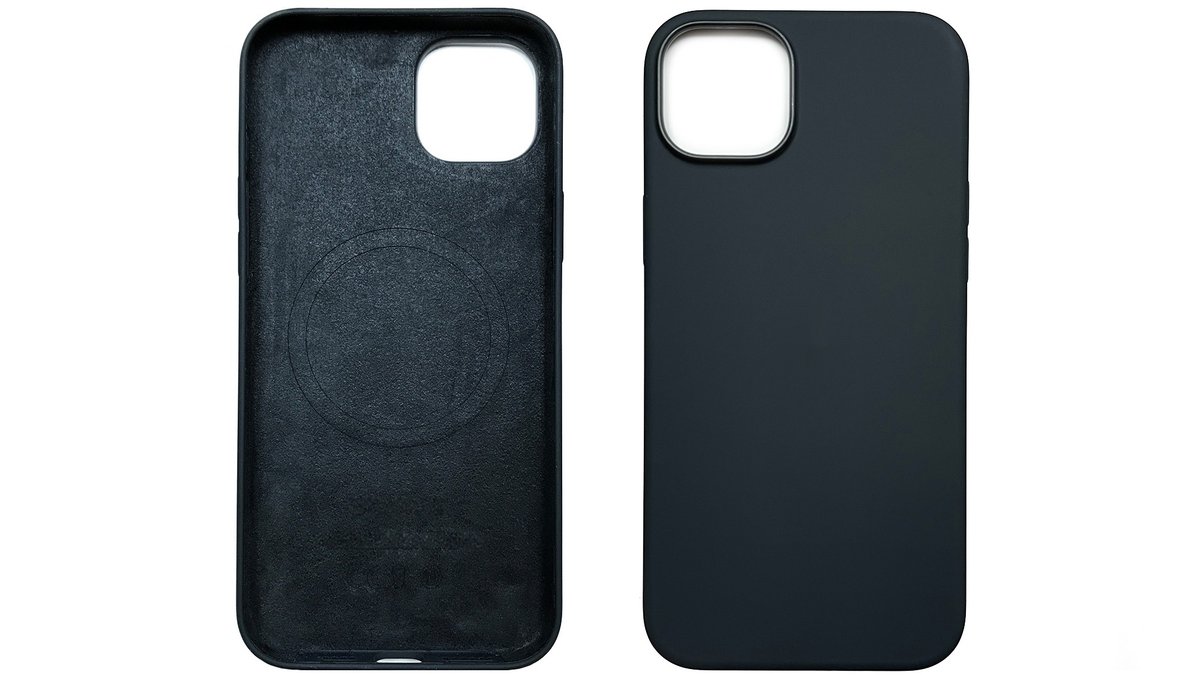 iPhone 15 Plus Silicone Case  - Midnight.